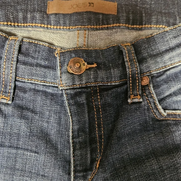 Joe's Jeans Dark Blue Rolled Hem Shorts - Picture 4 of 9